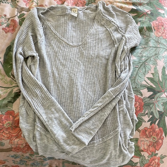 Free People Long Sleeved Sweater - Picture 1 of 3